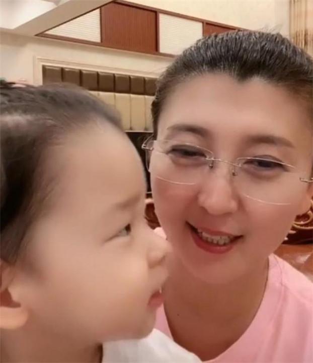 热点生活 第7页